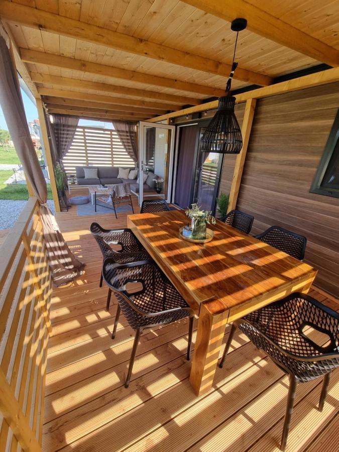 Mobilehome Elena Premium With Pool, Istria Banjole Exterior foto